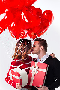 情侣心形气球礼物,情人节图片
