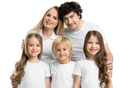 五个人的家庭肖像五个人的家庭肖像,孩子被隔离白色背景上图片