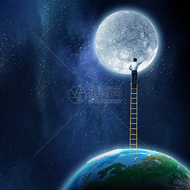 人类达月球星球商人站月亮地球的梯子上这幅图像的元素由美国宇航局