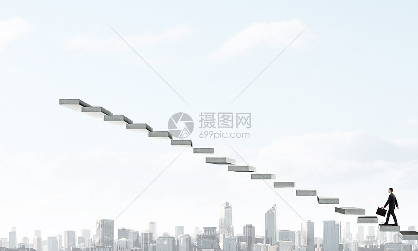 上职业阶梯轻的商人走上楼梯代表成功的