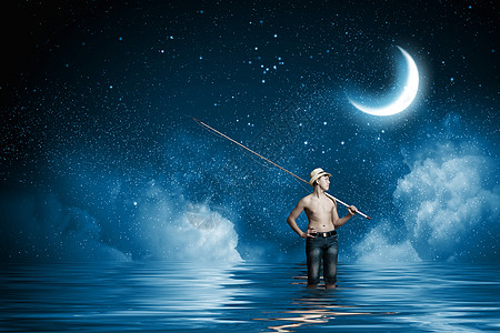 小渔夫晚上带着鱼竿的小男孩图片