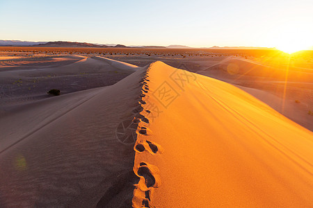 美国加州死亡谷公园的沙丘背景图片