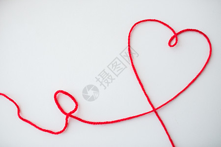 手工艺,爱情,情人节,保健针线红色针纱线的形状的心图片