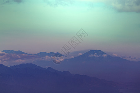 印度尼西亚巴厘岛巴图尔火山图片