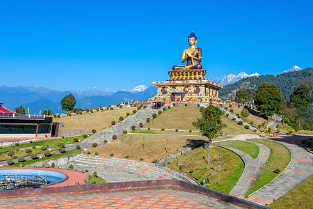佛教公园个佛教综合体,位于印度南锡金的拉旺拉图片