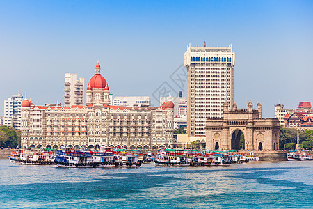 印度的门户印度孟买的孟买港看的船只图片