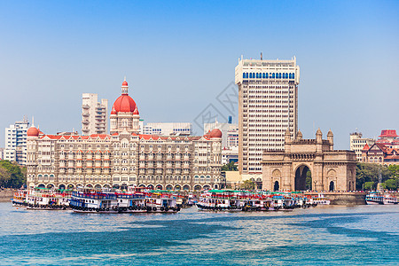 印度的门户印度孟买的孟买港看的船只图片