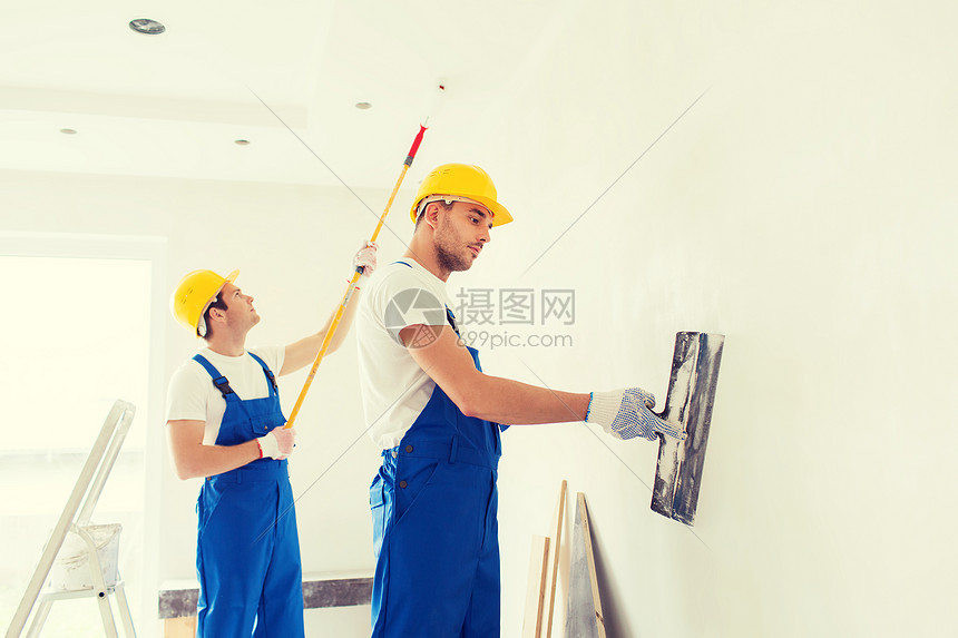 商业,建筑,队合作人的群建筑工人室内抹灰工具