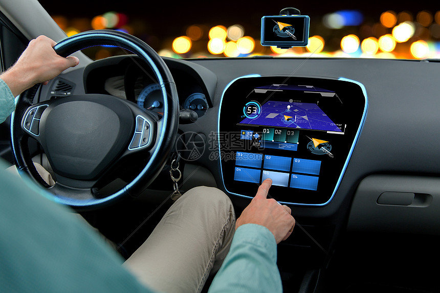 运输,目的地,现代技术人的人驾驶汽车与导航系统计算机上图片