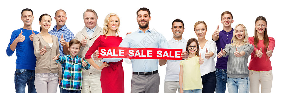 手势销售购物人的群微笑的男人女人孩子竖大拇指,着红色的销售标志横幅图片