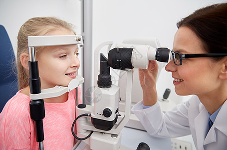 保健,医学,人,视力技术验光师与非接触眼压计检查病人眼压眼科诊所光学商店图片