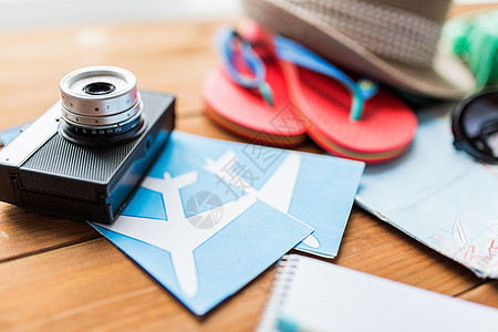 暑假,旅游,旅游物品的相机,机票个人配件图片