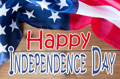 周纪念,庆祝,主义节日的美国与快乐独立日的文字木板上图片