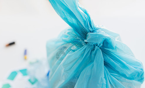 废物回收再利用垃圾处理环境生态家里用垃圾垃圾封闭垃圾袋图片