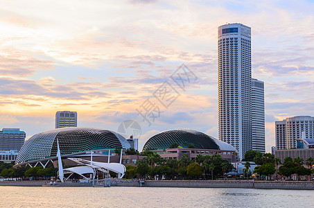 新加坡市中心码头湾的日落景色图片