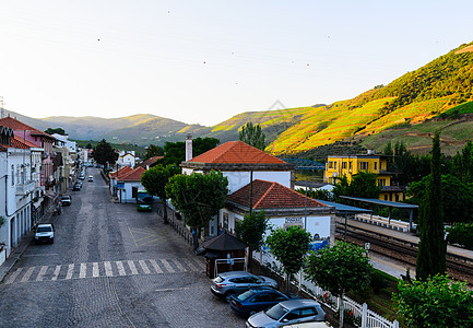 葡萄牙杜洛河流域平浩晨街图片