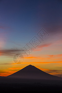 火山日出时间,巴厘岛,印度尼西亚图片