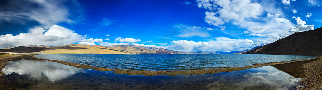 喜马拉雅湖Tsomoriri官方名称Tsomoriri湿地保护保护区全景,喜马拉雅山,科尔扎克,昌桑地区,拉达克,查谟克图片