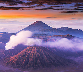 印度尼西亚爪哇的溴火山图片