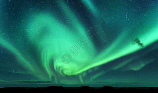 北极光山丘的轮廓挪威洛福腾群岛极光绿色的北极光天空星星北极光夜间景观与极光,蓝天自然背景图片