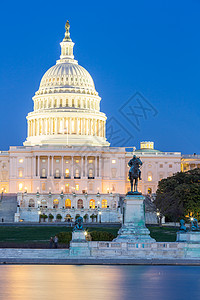 美国国会大厦黄昏,华盛顿特区,美国图片