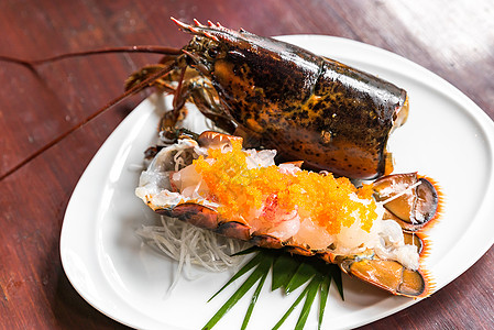 龙虾生鱼片日本料理图片