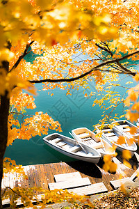 秋日五色池,乌拉白,福岛,日本图片