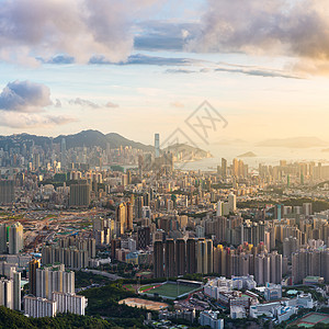 香港天际线九龙飞牛山九龙观景点日落全景图片