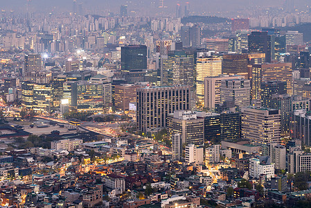 韩国首尔市中心城市景观的空中日落夜景与首尔塔首尔市中心城市景观
