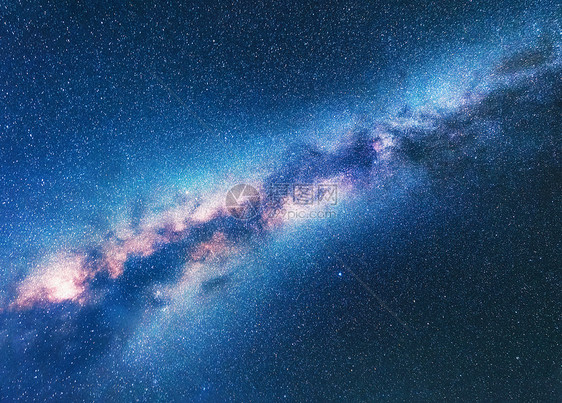 银河系星空的背景奇妙的夜晚景观图片