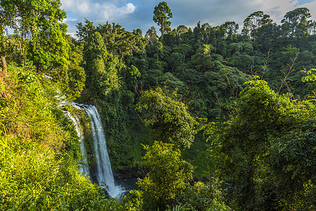 老挝美丽的瀑布图片