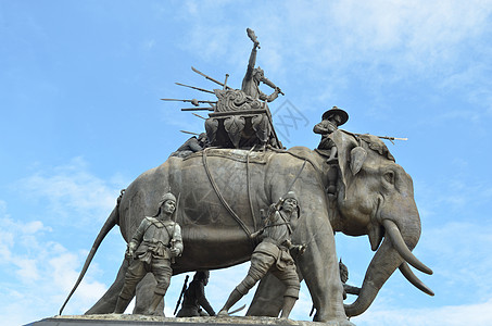 泰国苏潘布里省纳雷斯安国王的纪念碑图片