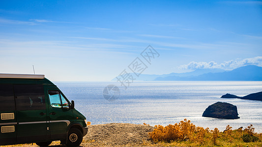 旅游度假旅游夏季,希腊海滩海滨露营车马达霍姆露营车海滩海边旅行图片