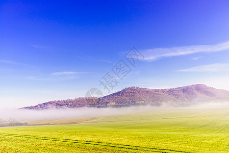 绿地群山丘陵景观绿地山丘景观图片