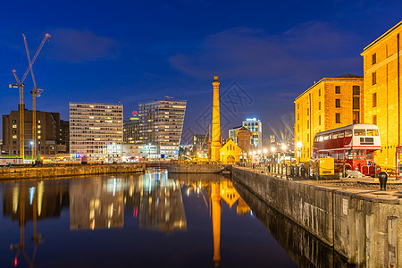 利物浦天际线建筑码头阿尔伯码头日落黄昏,利物浦英国图片