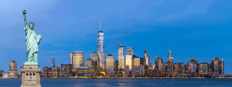 纽约自由神像全景象纽约自由地标市下曼哈顿摩天大楼的空中景象图片