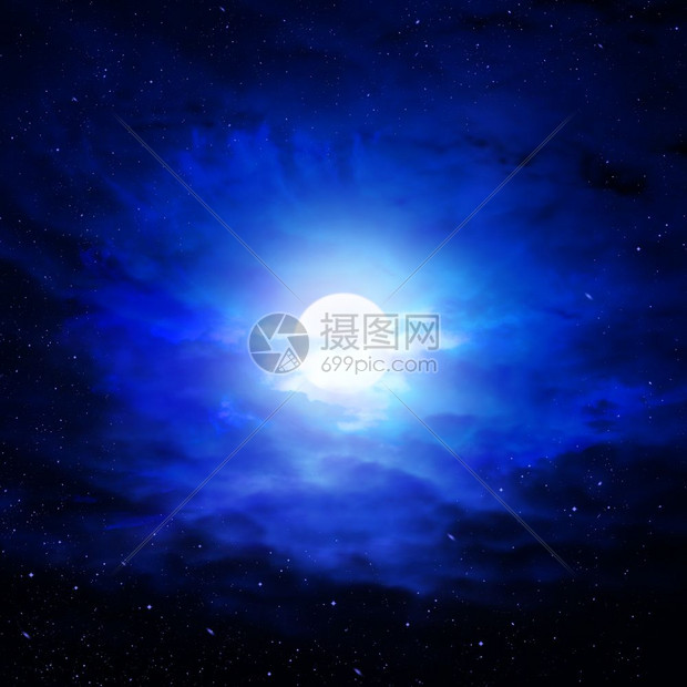 夜月光照耀星空之夜图片