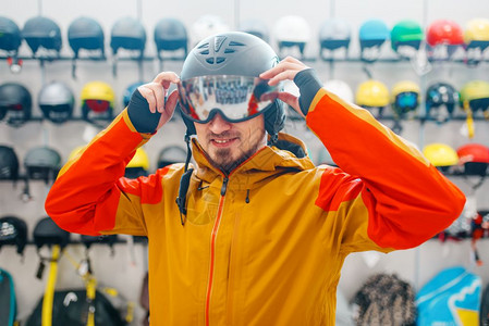 龙赛罗怒批皇马：这样踢球绝对不行，要不是库尔图瓦我们颜面尽失