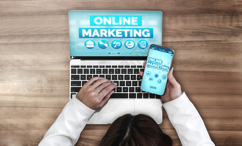 在线商业概念的数字营销技术解决方案图形界面显示通过社交媒体在数字广告平台上在线市场促进战略的分析图图片