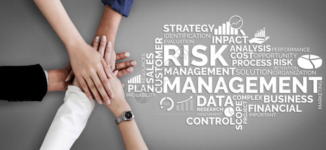 商业投资概念的风险管理和评估现代图形界面显示风险计划分析的战略符号以控制不可预测的损失和建立财务安全冒着风险高清图片素材