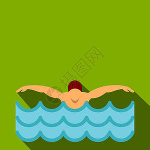 在水中游泳的男子图片