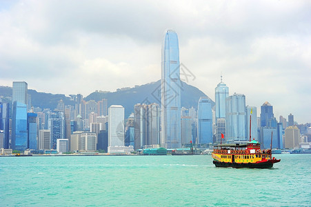 从九龙到香港岛的渡轮图片