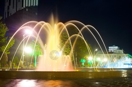 Batumi的多媒体彩激光音乐节目唱歌喷泉图片