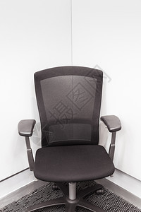 角落的经理椅办公室或会议的黑色图片