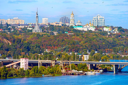 基夫天线日光落时乌克林的首都图片