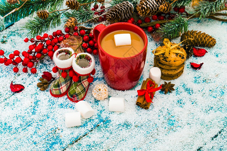 圣诞节假日背景和咖啡杯图片