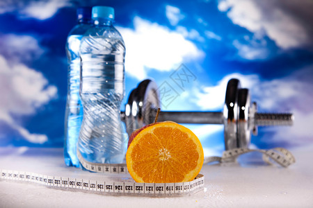 一人得道🤑亚马尔花1050万欧买豪宅后，表弟和好友也将一同入住