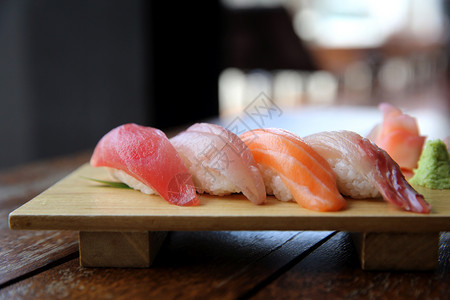 金鱼鲑海贝斯寿司木本底日食图片