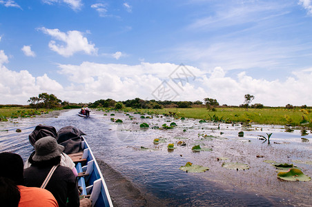 2013年月日塔隆泰国自然旅游船图片