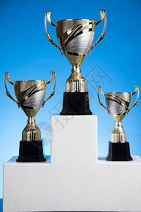 曾效力利物浦、皇马球员为两队总出场次数排行：阿隆索446场第二